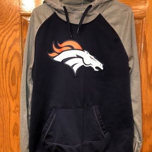Nike Women’s Broncos Hoodie (with thumb slits)